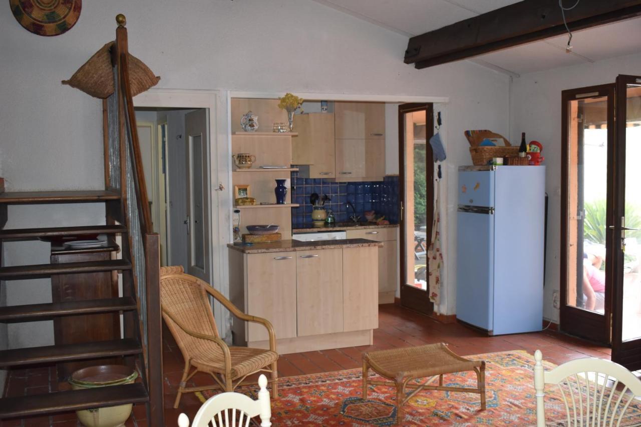 Petit Mas Au Paradis Avec Piscine Pour 6 Personnes La Londe-les-Maures Exterior photo