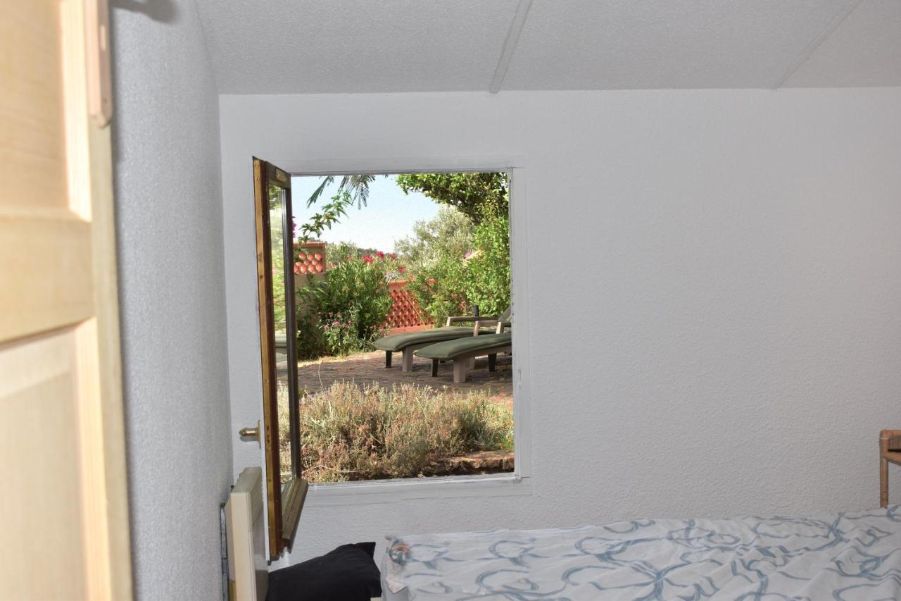 Petit Mas Au Paradis Avec Piscine Pour 6 Personnes La Londe-les-Maures Exterior photo